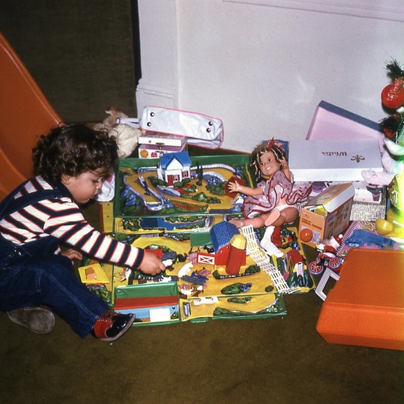 Toys from the 70's & 80s in Time for the Holidays - Picture 4 of 15